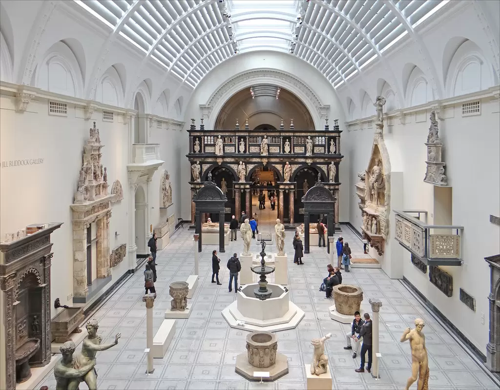 Czy warto zwiedzić Muzeum Victorii i Alberta w Londynie ?