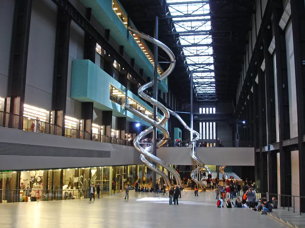 Czy warto zwiedzić Tate Modern w Londynie ?