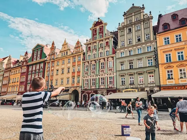 Bliskość atrakcji – poznaj Wrocław bez pośpiechu